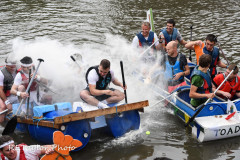 Kingsbridge - Kingsbridge Fair Week - Raft Race - Toadhall attack The Pat Rafters with flour